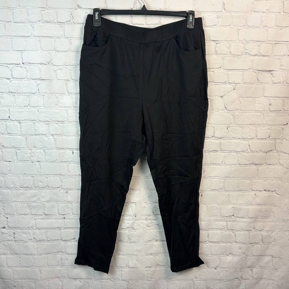 BloomChic Black Pull On Leggings Plus Size 2X - Picture 2 of 6